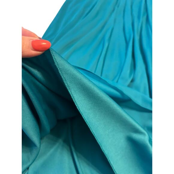 NWT David's Bridal Gown Style F19505 Oasis - Size 18 - Picture 9 of 16